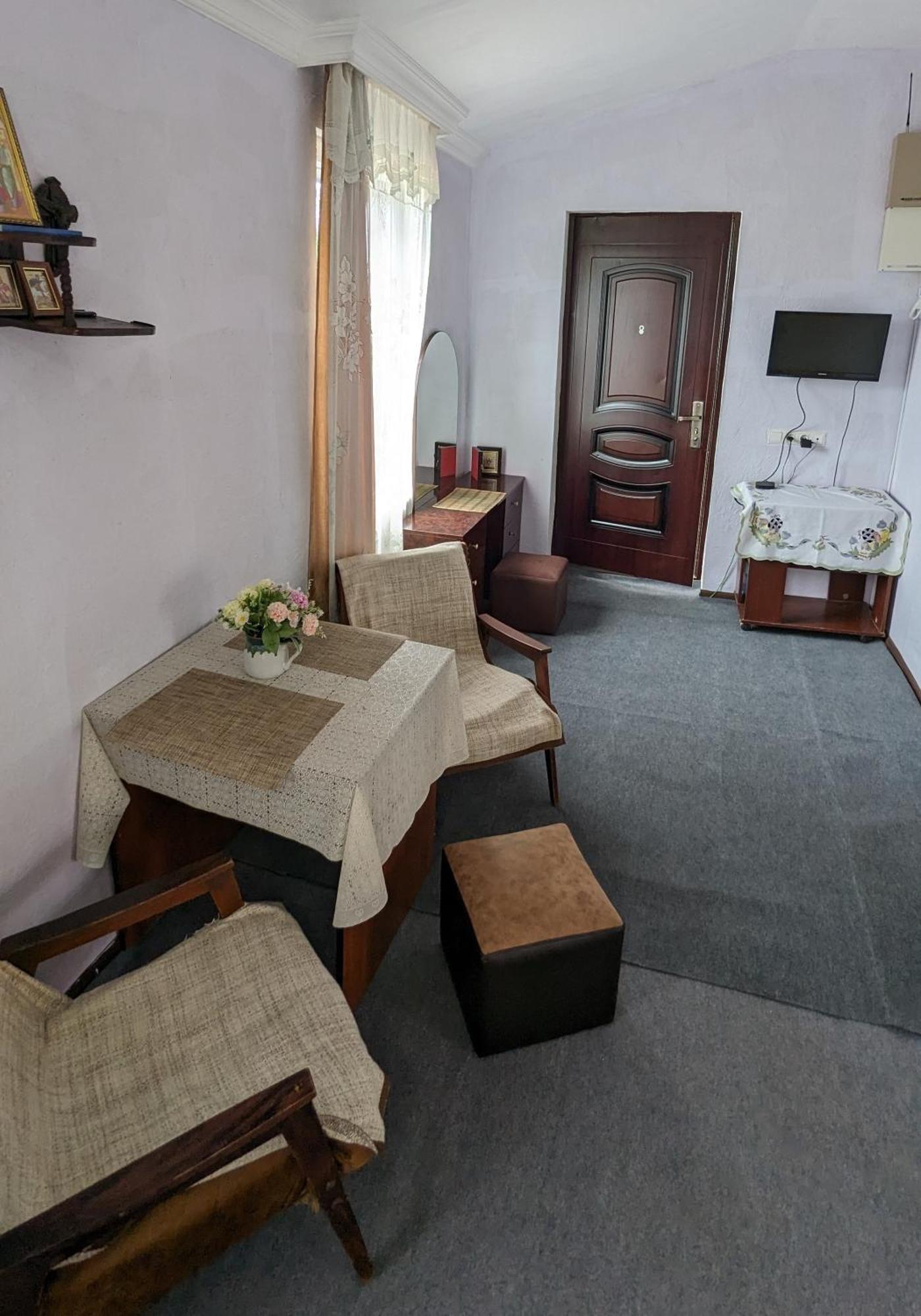 Mano'S Guest House Kobuleti Luaran gambar