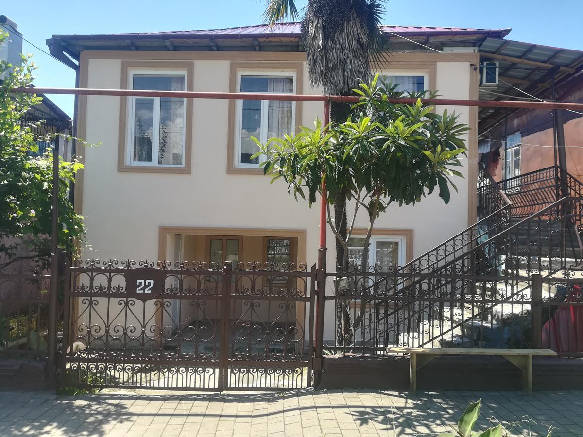 Mano'S Guest House Kobuleti Luaran gambar